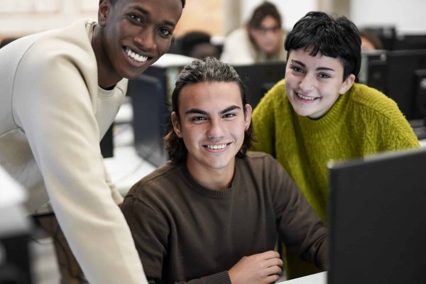 Comment l'apprentissage en ligne révolutionne-t-il les écoles de management ?
